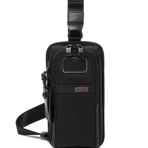 Tumi Alpha Compact Sling 142398-1041 Crossbody Bag Black - Picture 1 of 10